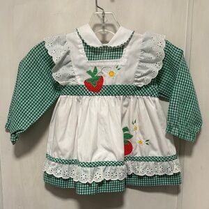 Vintage Strawberry Patch Green and White Checkered Toddler Apron Dress T4